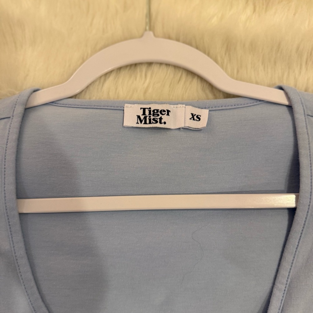 TIGER MIST CROPPED TIE FRONT TOP - Picture 3 of 3